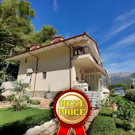 Villa Vasil Mertiri Himare Exteriör bild